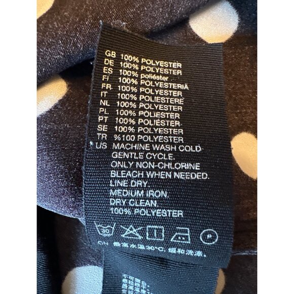 & Other Stories Black & White Polka Dot Blouse With Button Detail - Picture 6 of 7